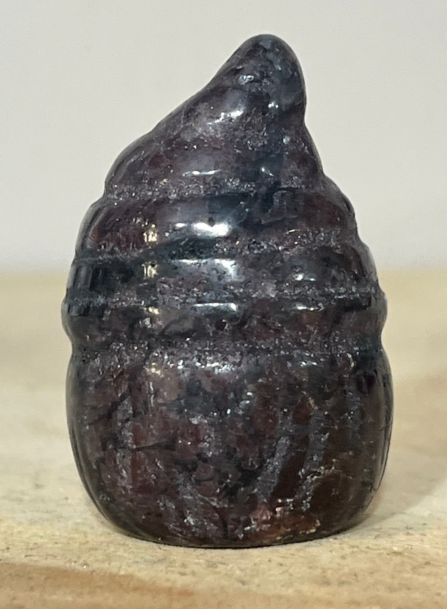 ❤️ Garnet Crystal Gnome – Strength • Passion • Grounding