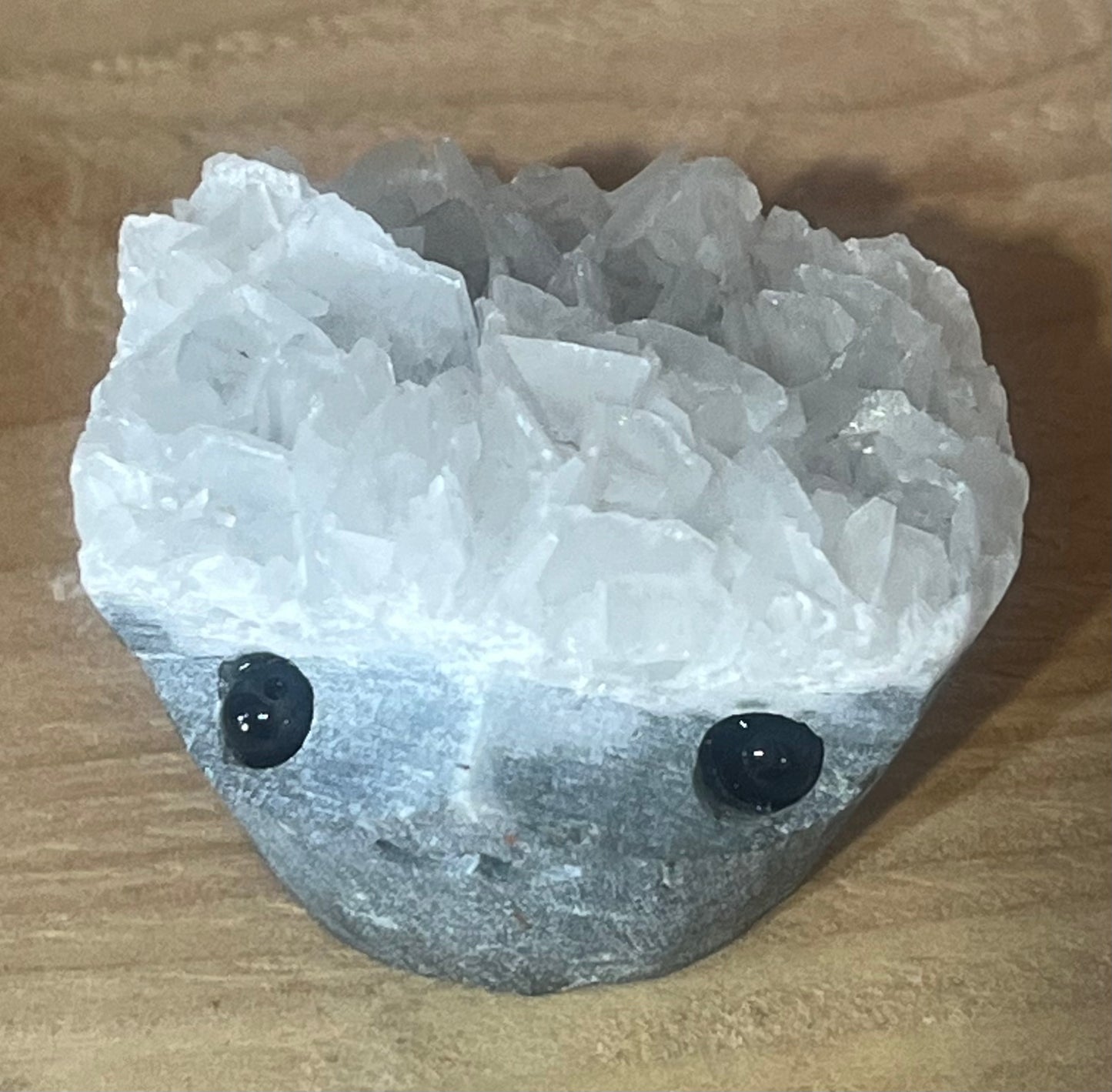 🌟 Cosmo the Calcite – Peaceful and balancing, bringing calm clarity and cozy vibes.
