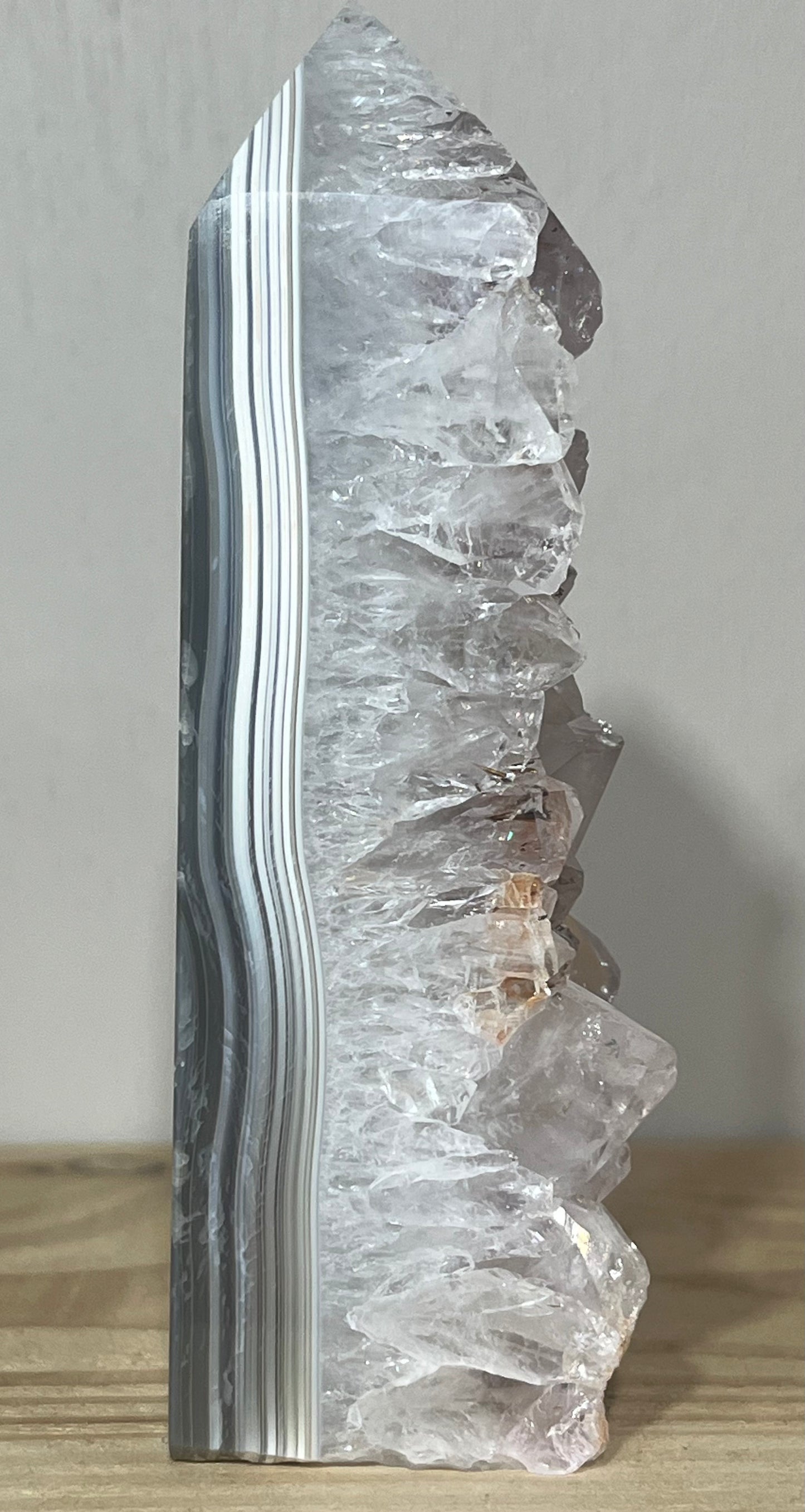 Amethyst & Agate Tower – Calm Mind, Protection & Spiritual Balance