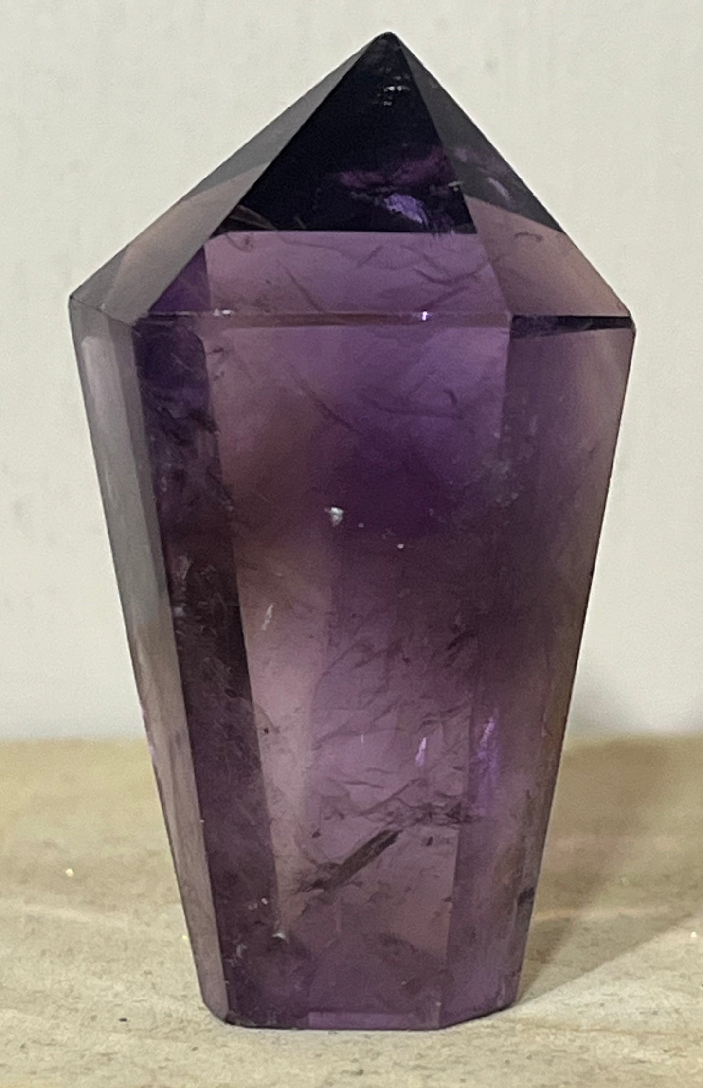 ✨ Amethyst Point – Calm, Clarity & Spiritual Protection ✨