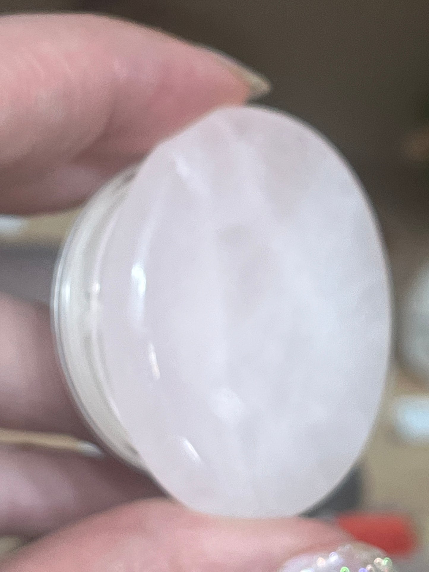 💗 Rose Quartz Crystal Pop Socket – Love in Every Scroll 💫