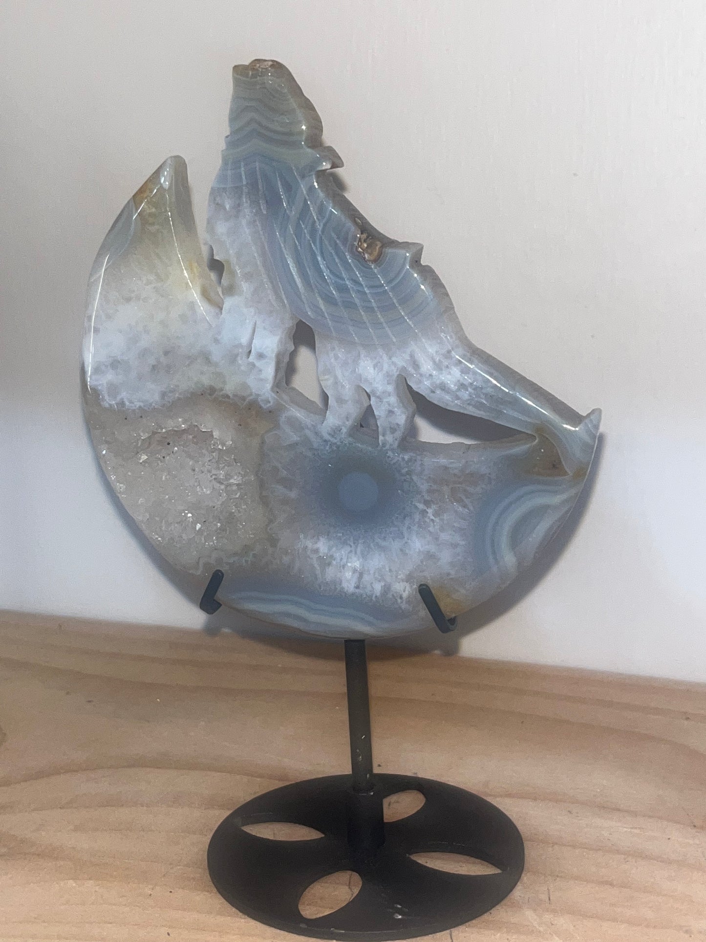 Howling Wolf on Crescent Moon – Agate & Druzy Crystal Carving