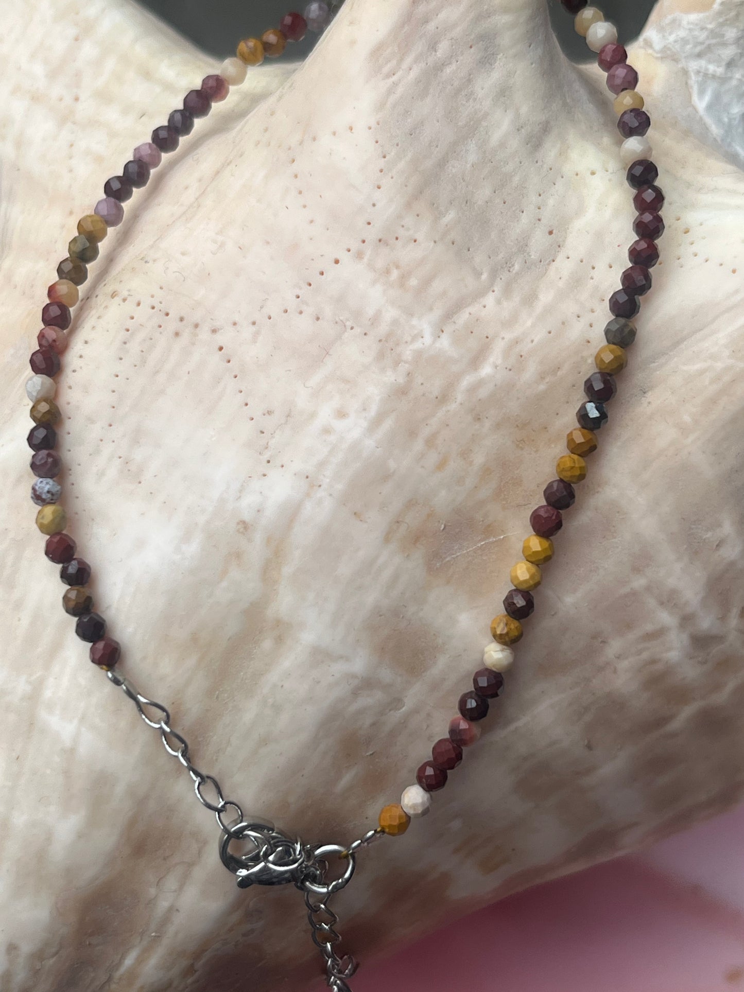 🤎 Mookaite Faceted Gemstone Anklet | Grounding, Confidence & Adventure