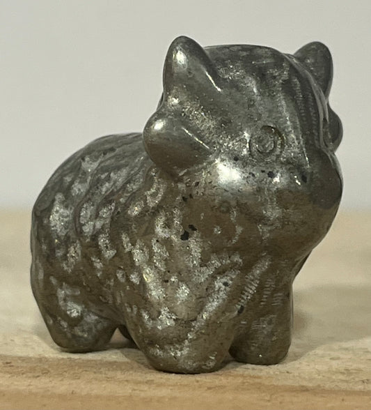 Pyrite Highland Cow – Symbol of Prosperity, Confidence & Protection