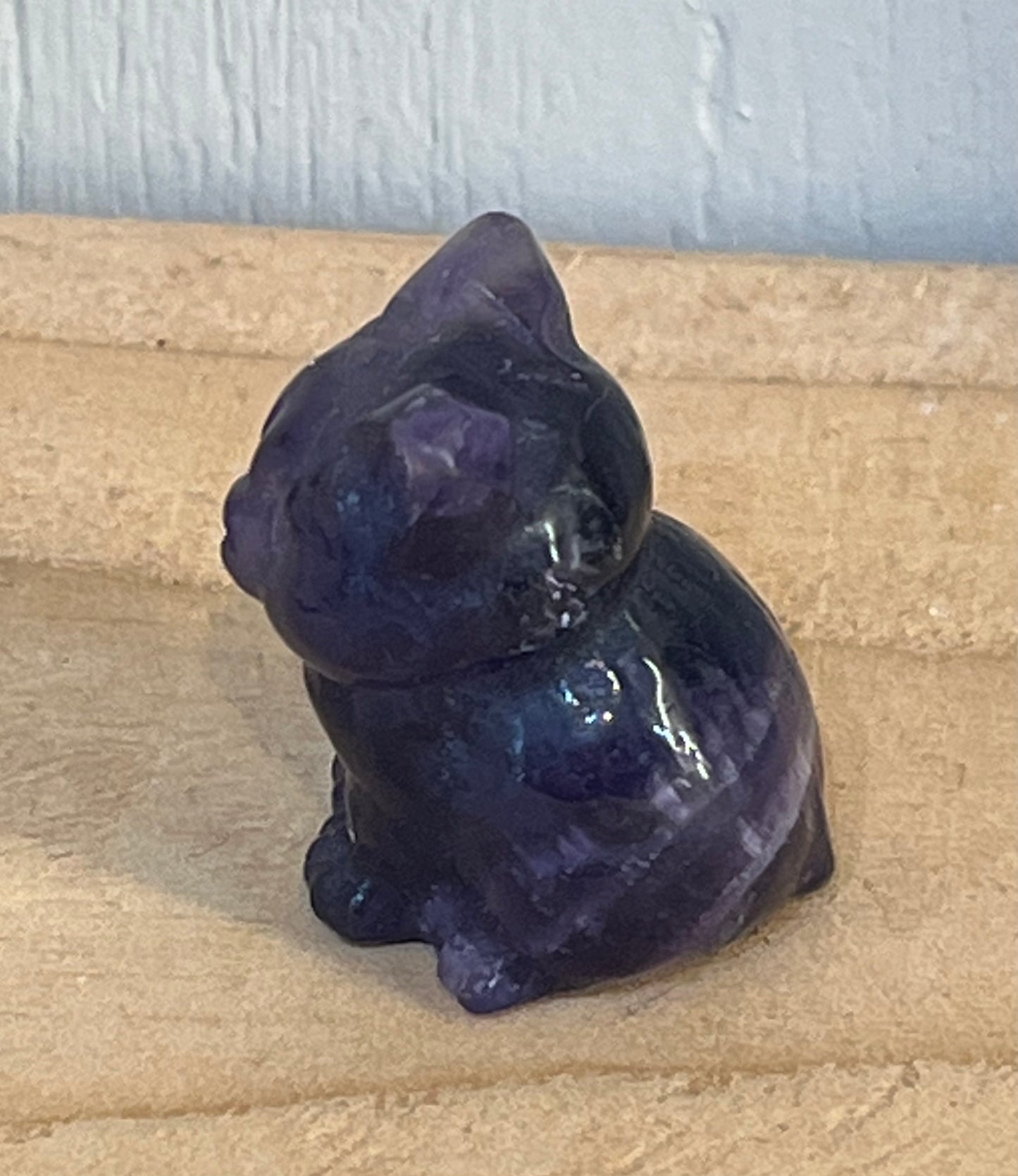 Amethyst crystal cat