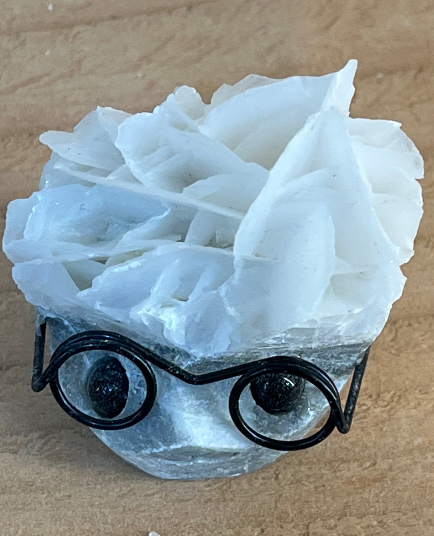 Pet rock: calcite