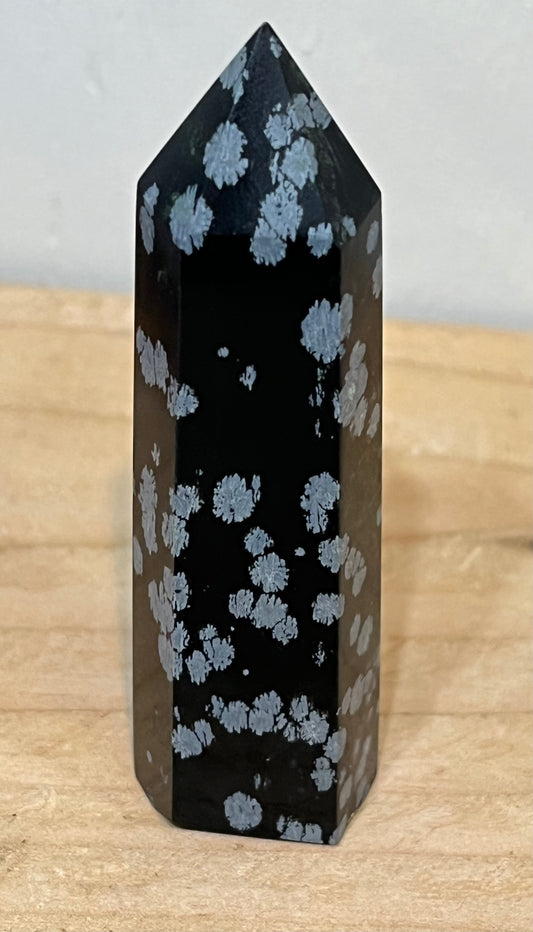 Point: Snowflake Obsidian