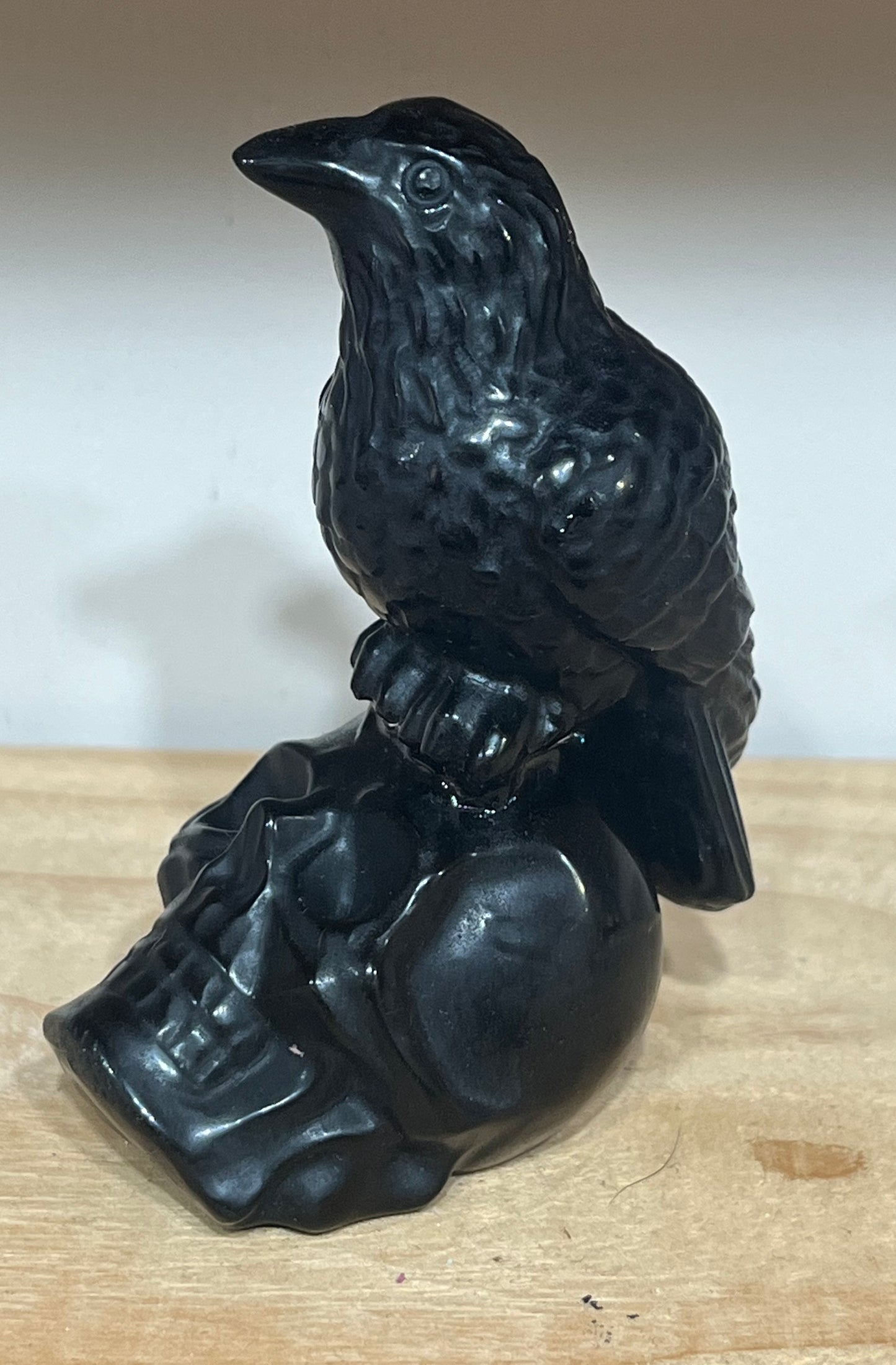 Obsidian Raven and Skull – Guardian of the Spirit