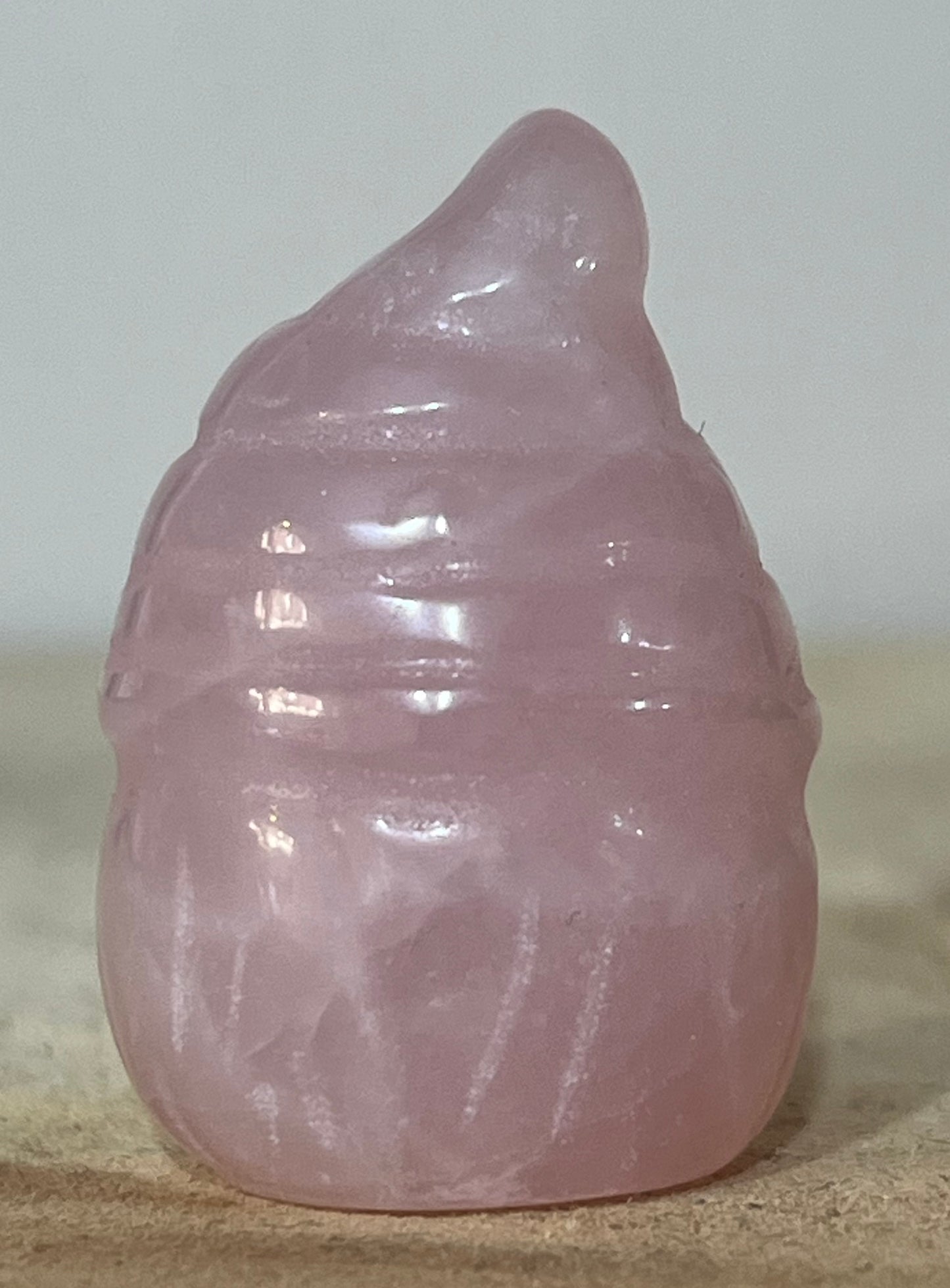 🌸 Rose Quartz Crystal Gnome – Love • Compassion • Emotional Healing