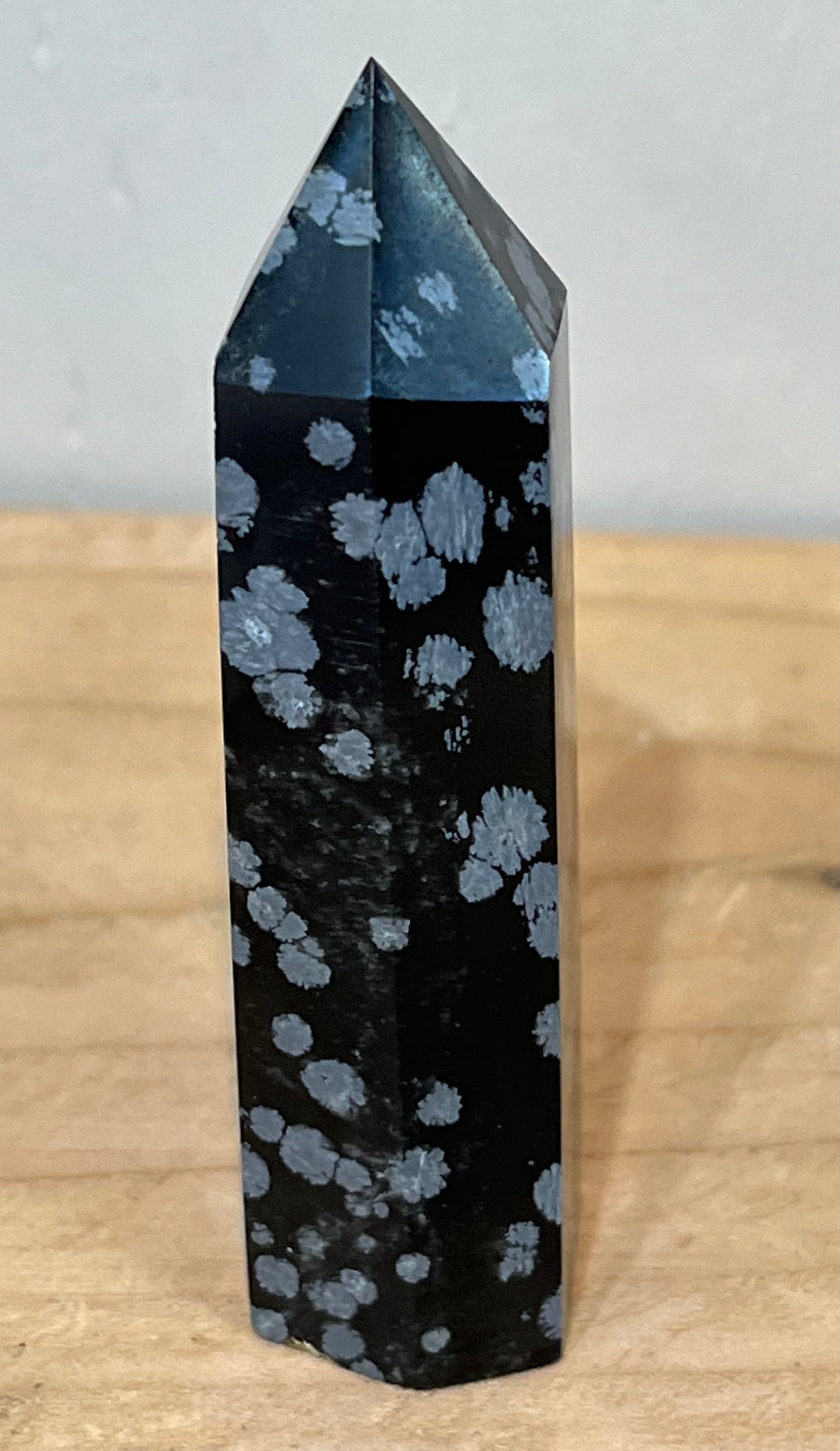 Point: Snowflake Obsidian