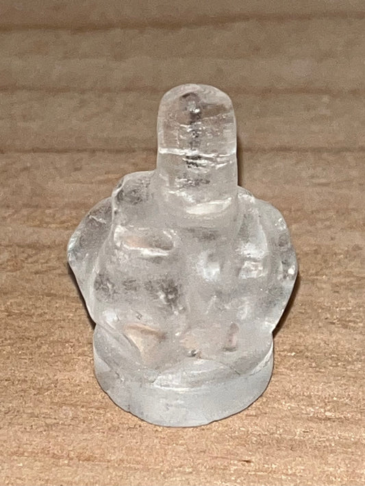 Middle finger: clear quartz