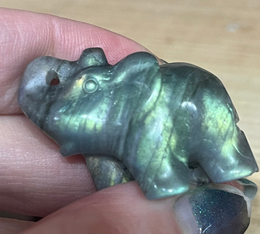 Labradorite Elephant Carving – Intuition & Strength