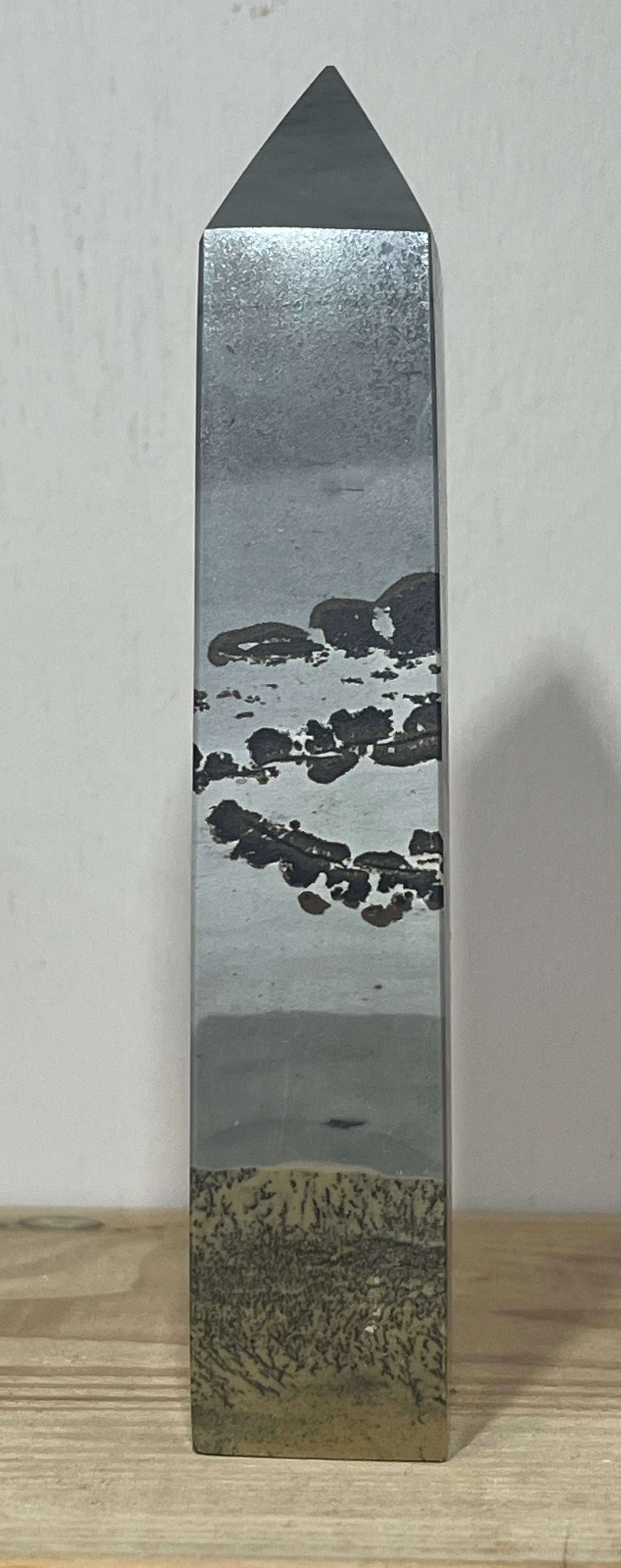 Picture Jasper Tower – Grounding, Stability & Calm Focus