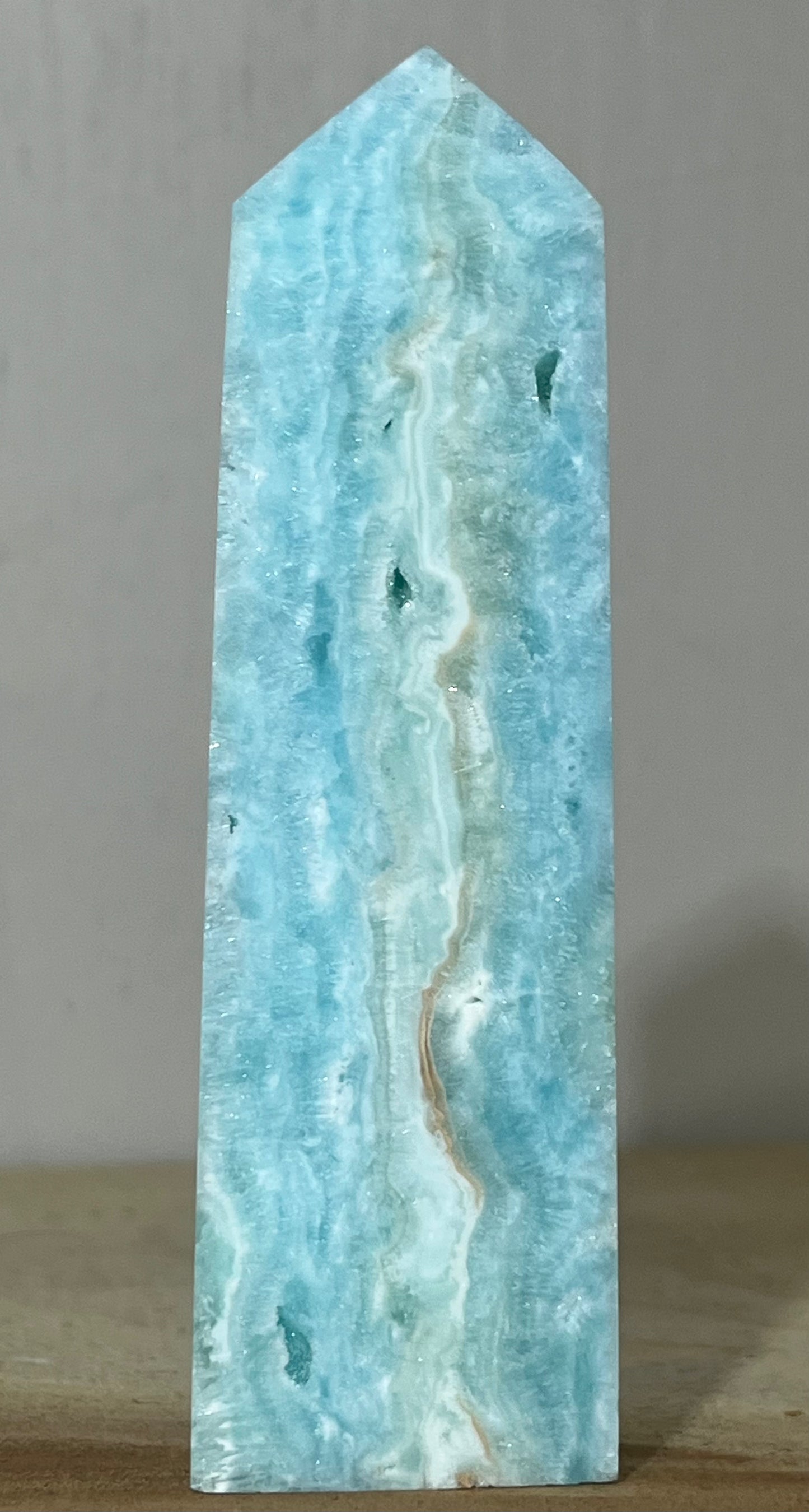 Hemimorphite – Emotional Release & Heart Healing