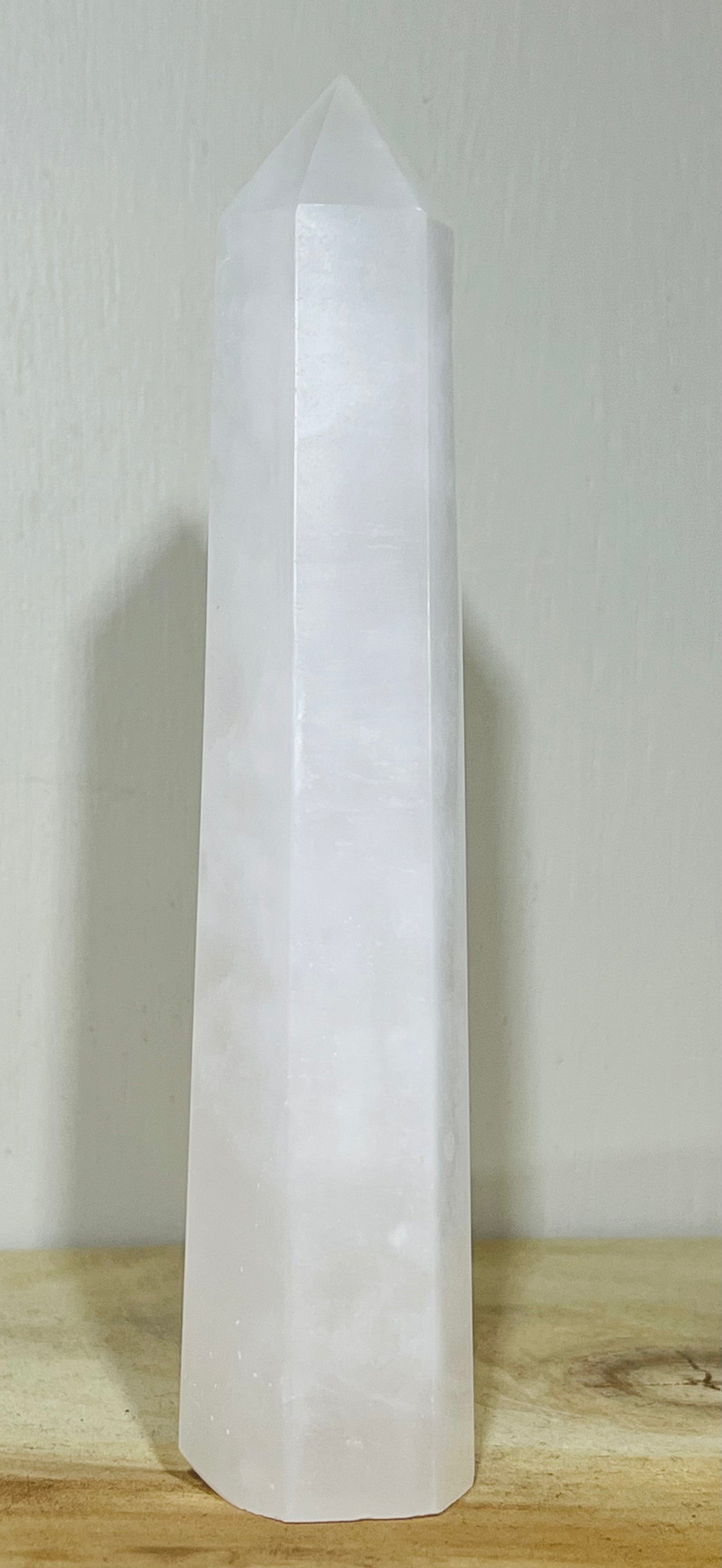 💗 Pink Calcite Tower – Heart Healing & Emotional Peace