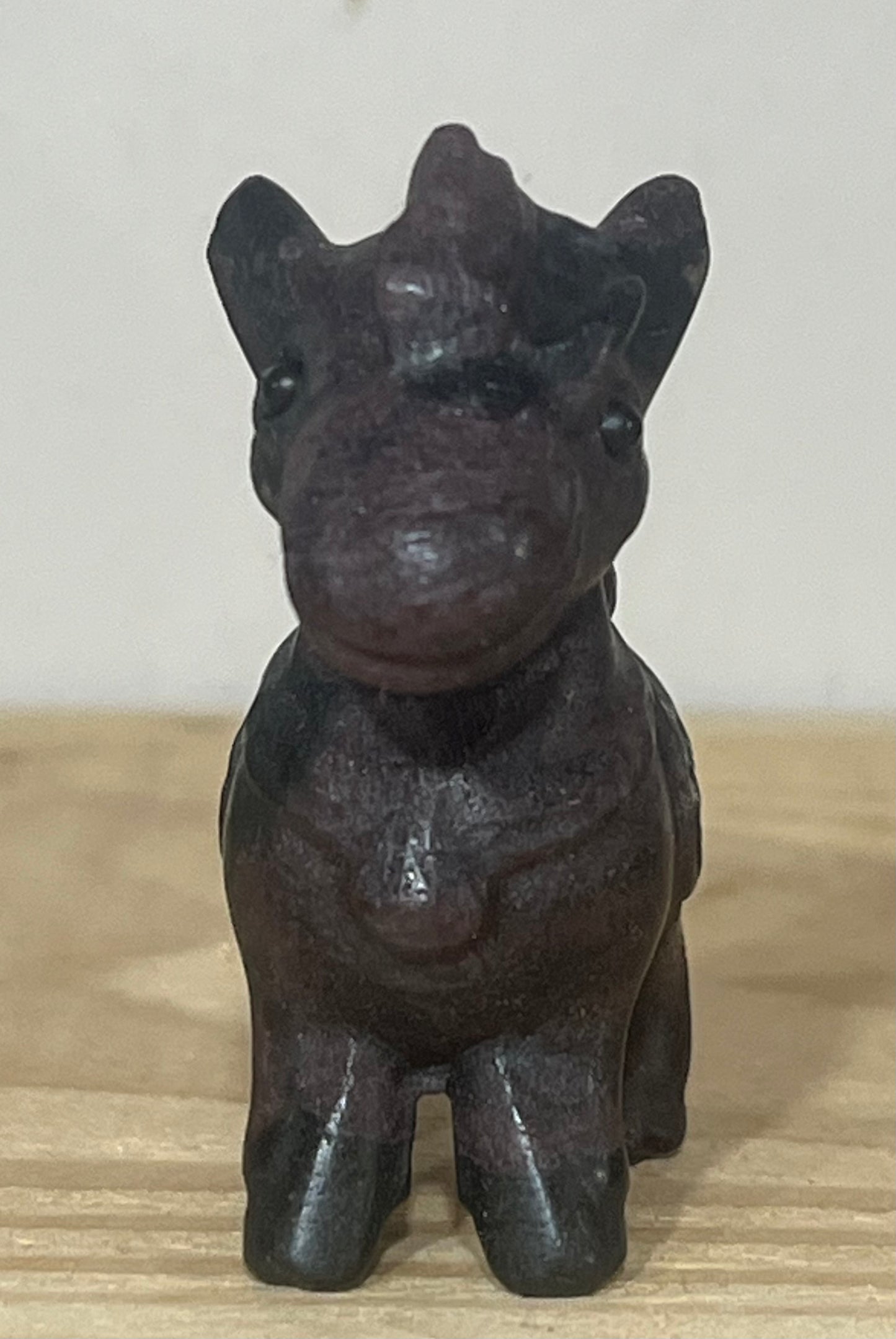 Garnet Horse Carving – Vitality, Passion & Determination