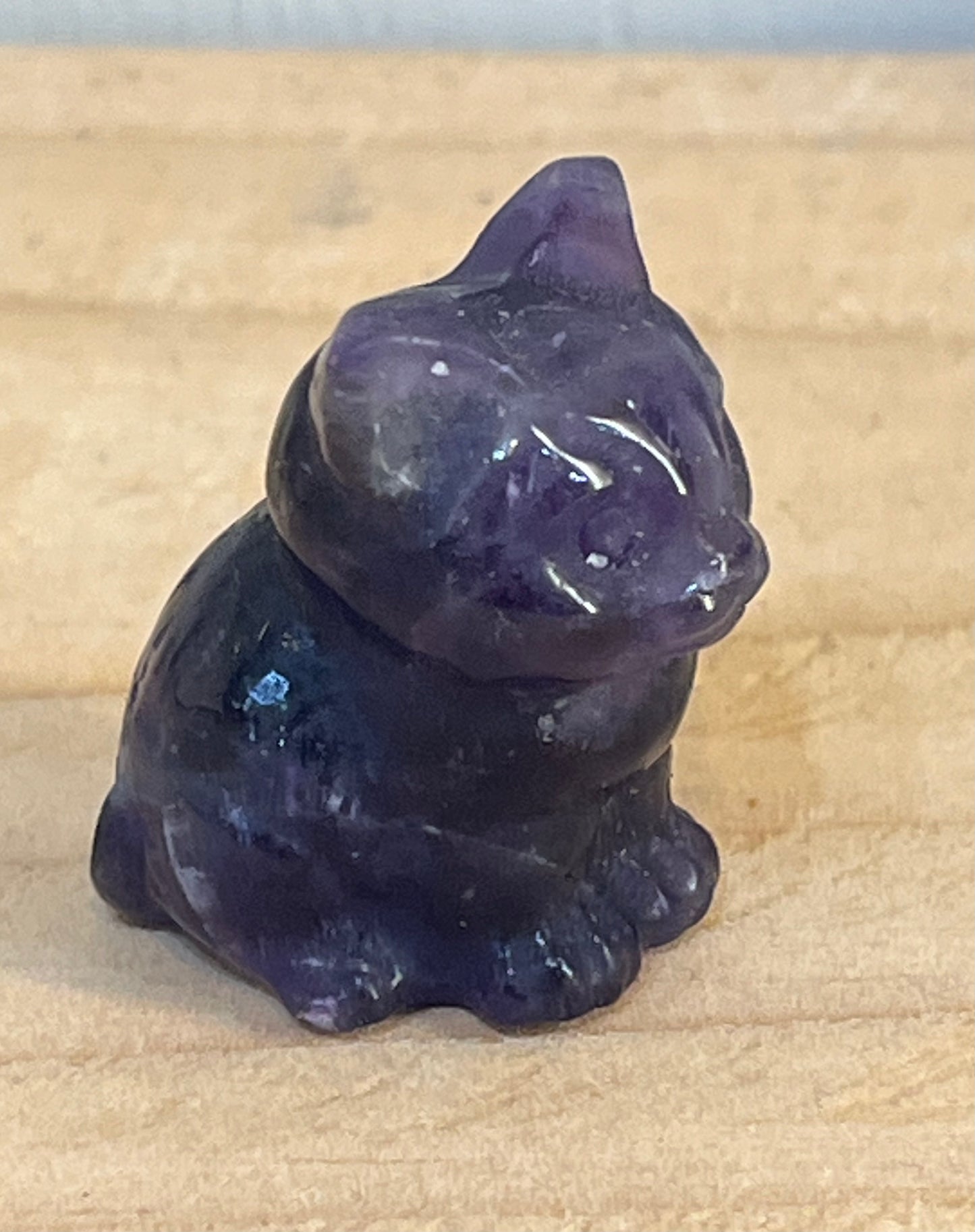 Amethyst crystal cat