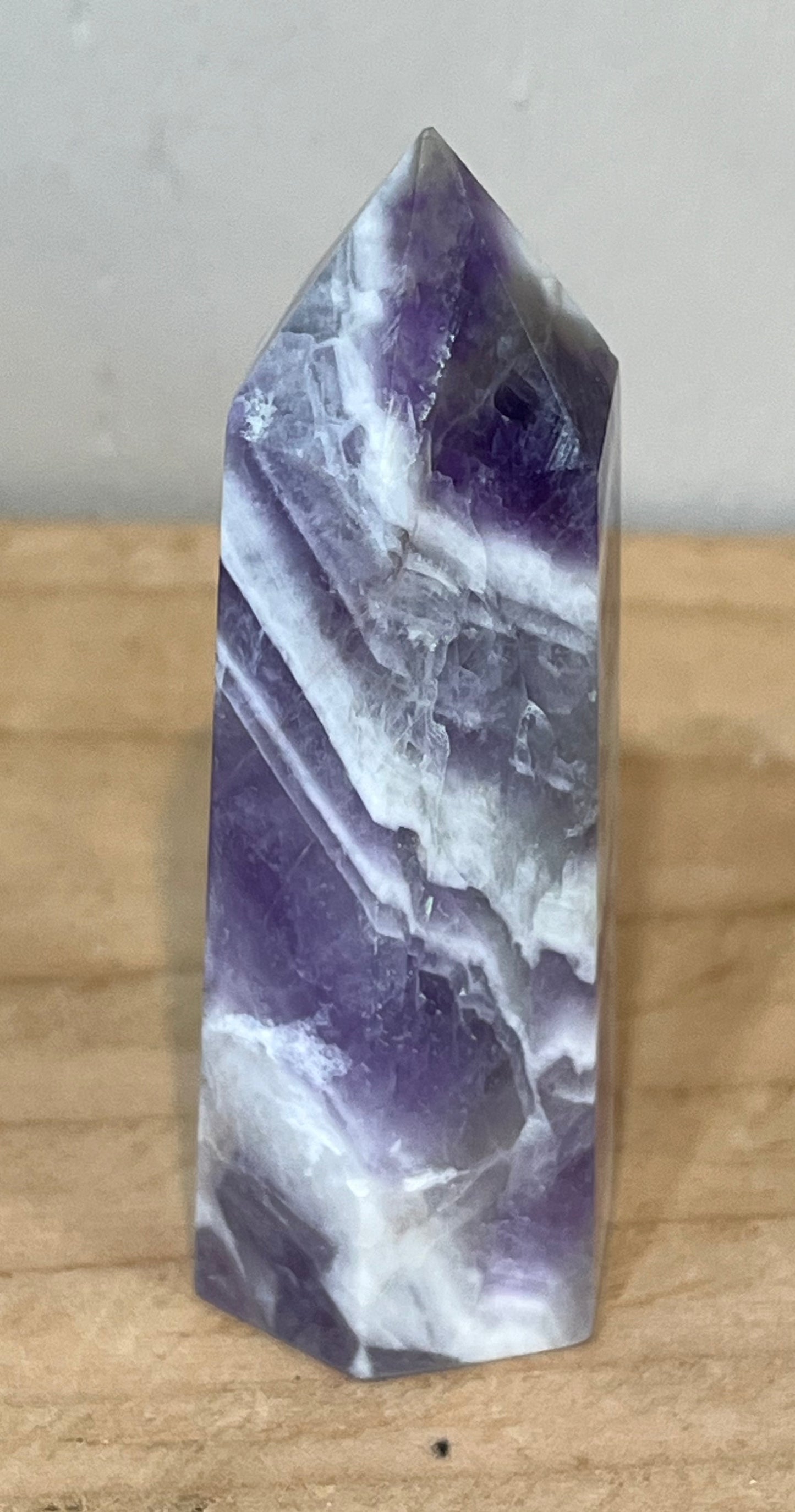 Point: Dream Amethyst