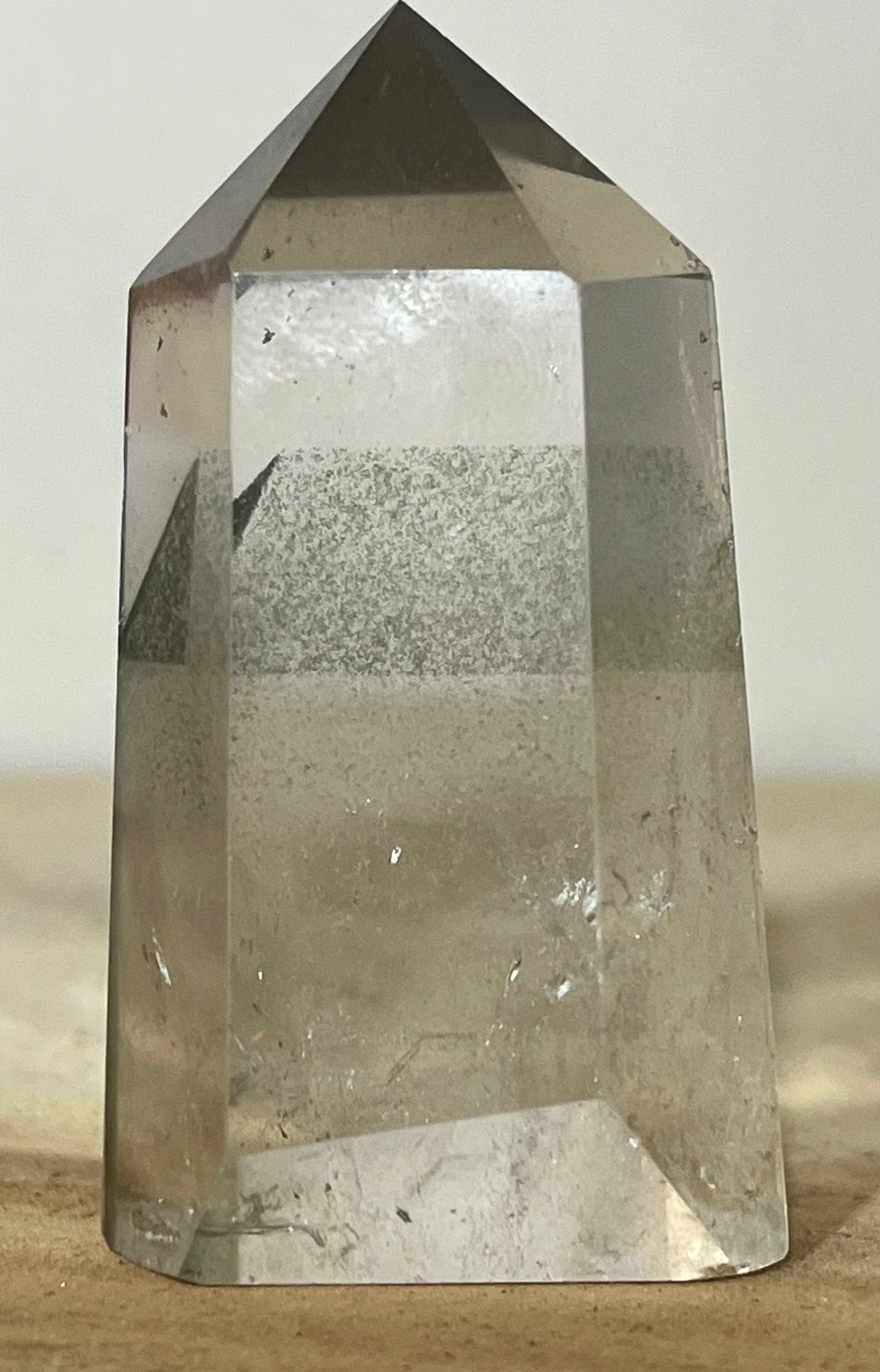 💎 Clear Quartz – Clarity • Purification • Energy Amplifier