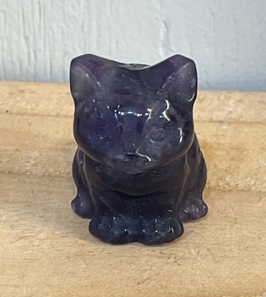 Amethyst crystal cat