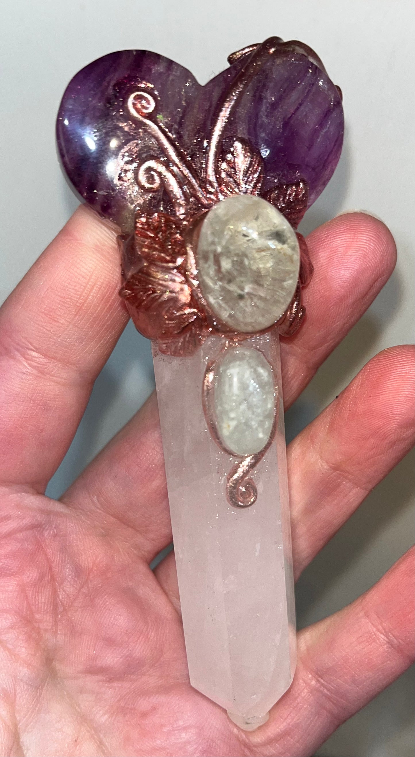 Crystal wand: fluorite/rose quartz