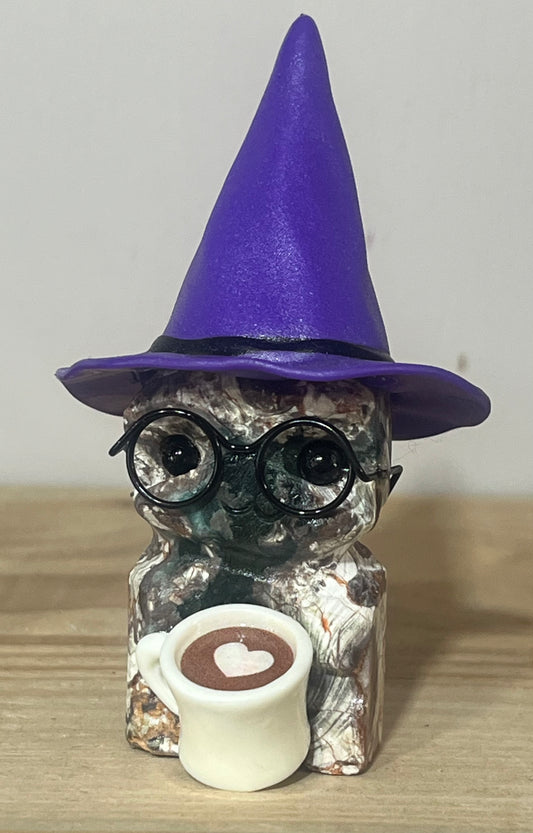 🧙‍♀️ Money Agate Witch with Coffee
Abundance • Grounding • Everyday Magic