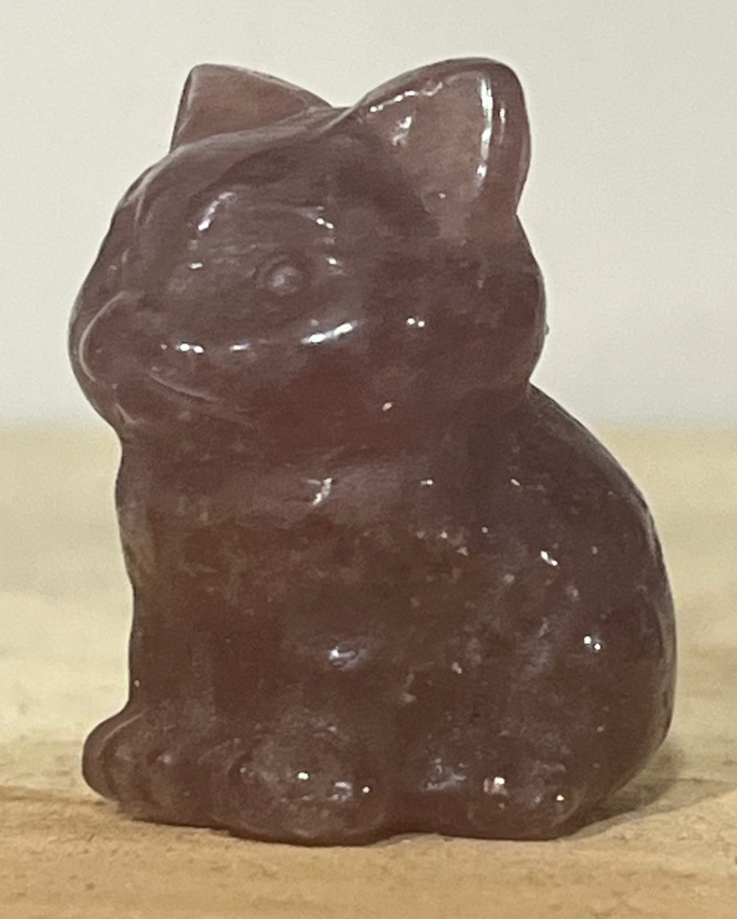 Strawberry Quartz Cat – Symbol of Love, Joy & Emotional Harmony