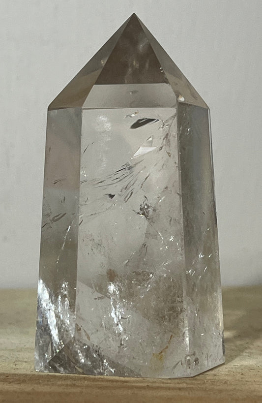 💎 Clear Quartz – Clarity • Amplification • Healing