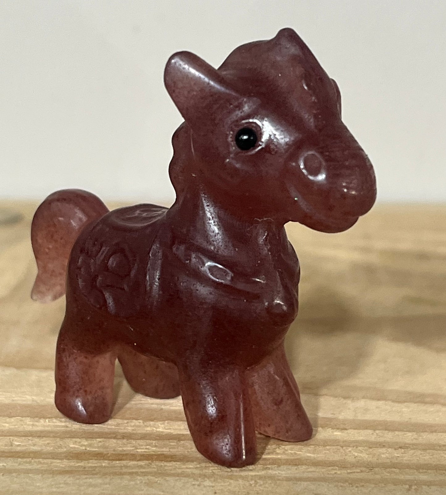 Strawberry Quartz Horse Carving – Love, Confidence & Forward Movement