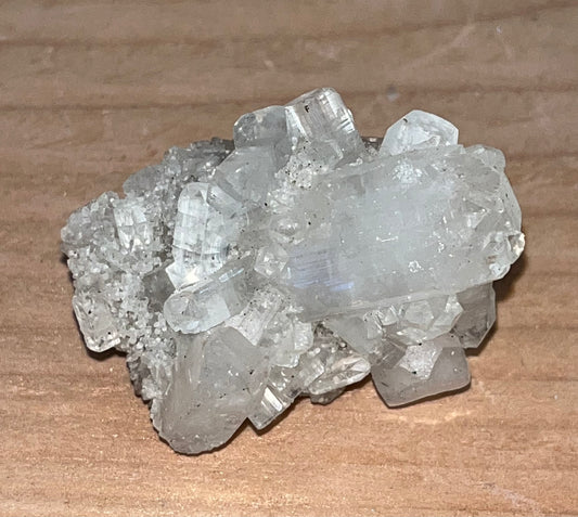 Raw crystal: Apophyllite