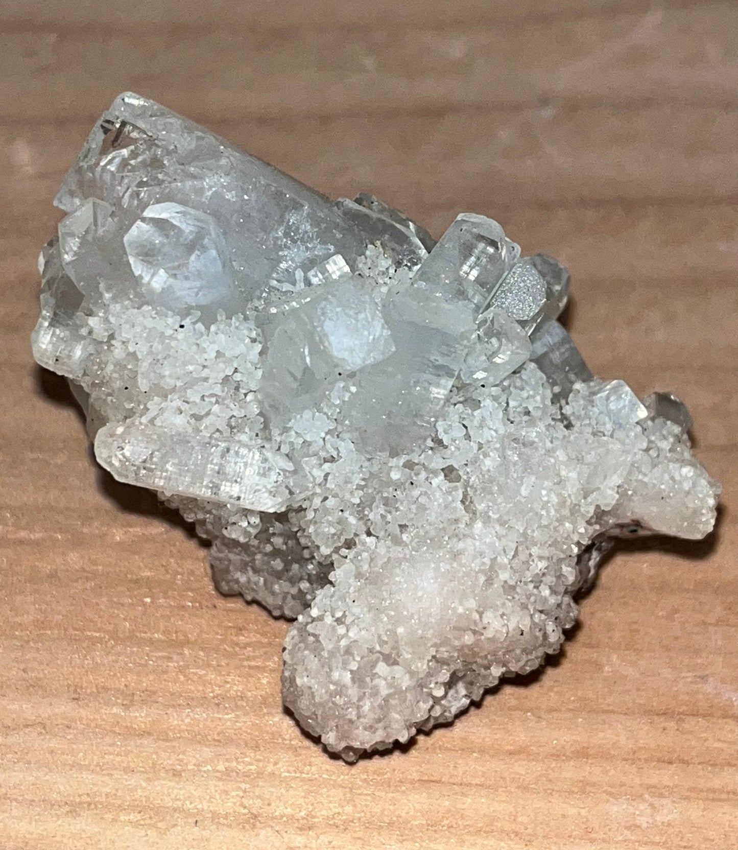 Raw crystal: Apophyllite