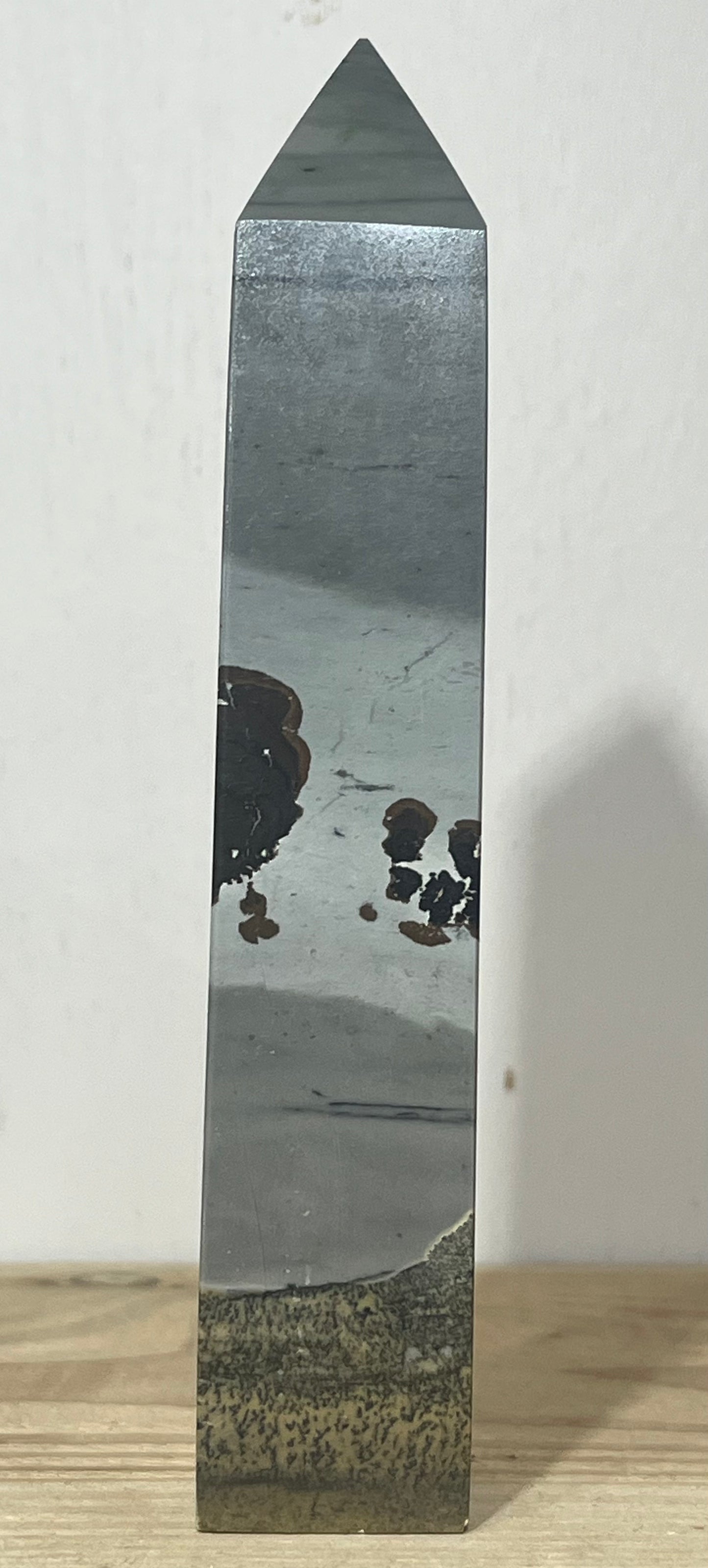 Picture Jasper Tower – Grounding, Stability & Calm Focus