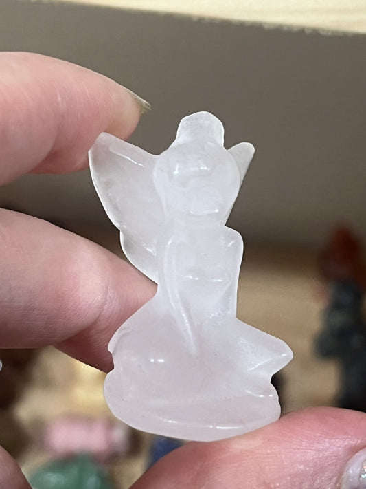 🧚‍♀️ Rose Quartz Fairy – Love, Healing & Divine Feminine Energy