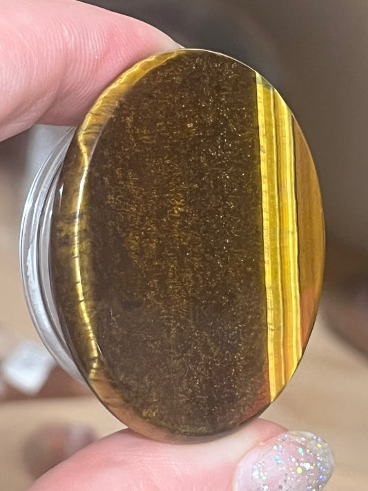 ⚡️ Tiger’s Eye Crystal Pop Socket – Power in Your Palm 🔥