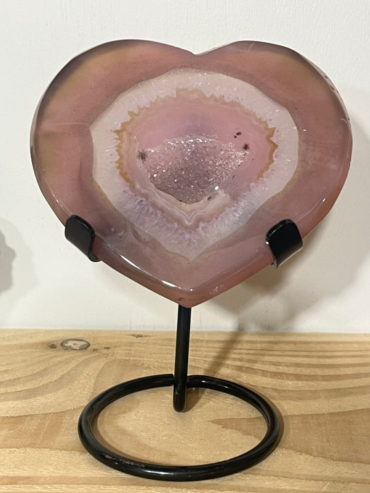 Agate Heart on Stand – Heart Healing, Calm & Protection