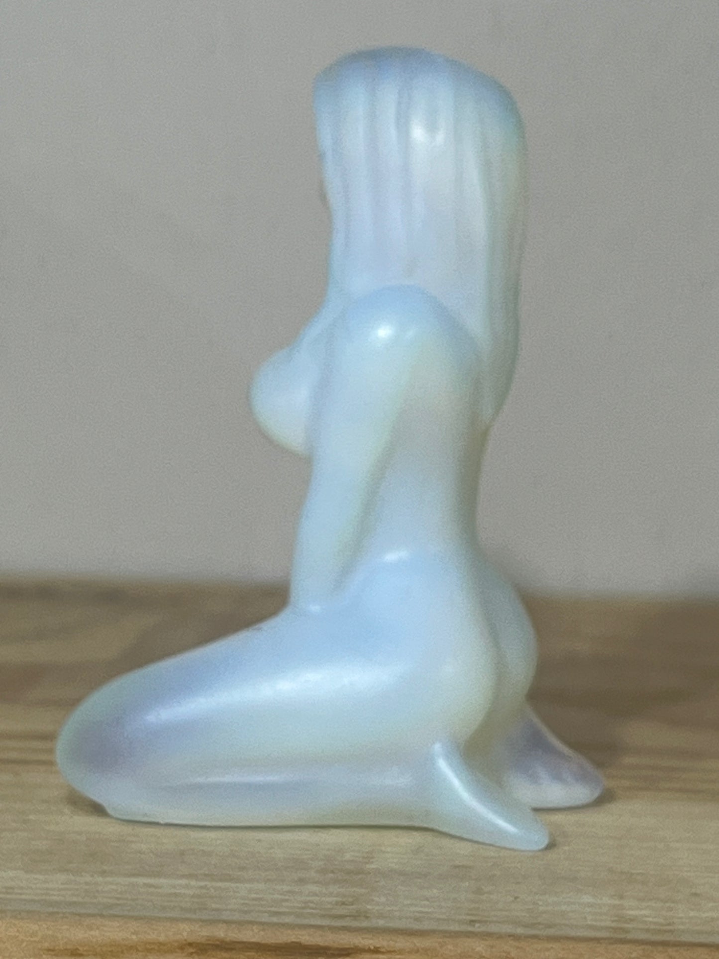 Opalite Goddess Figure – Sensual Divine Feminine Carving (8 cm)
