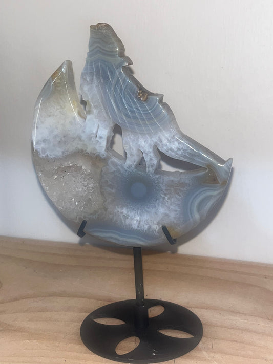 Howling Wolf on Crescent Moon – Agate & Druzy Crystal Carving
