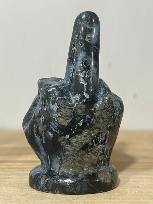 🌈 Que Sera Middle Finger Carving
Empowerment • Positivity • Letting Go