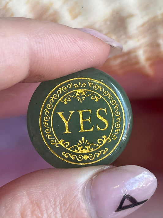 💚 Green Aventurine Yes / No Decision Stone