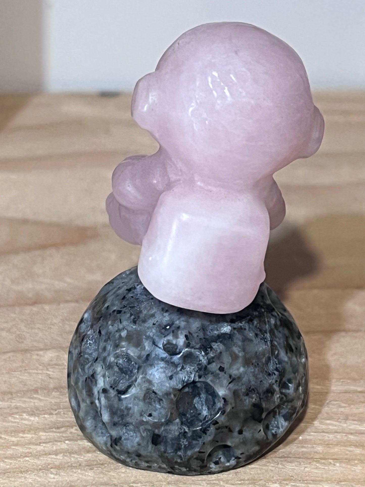🌙 Rose Quartz Astronaut on Yooperlite Moon