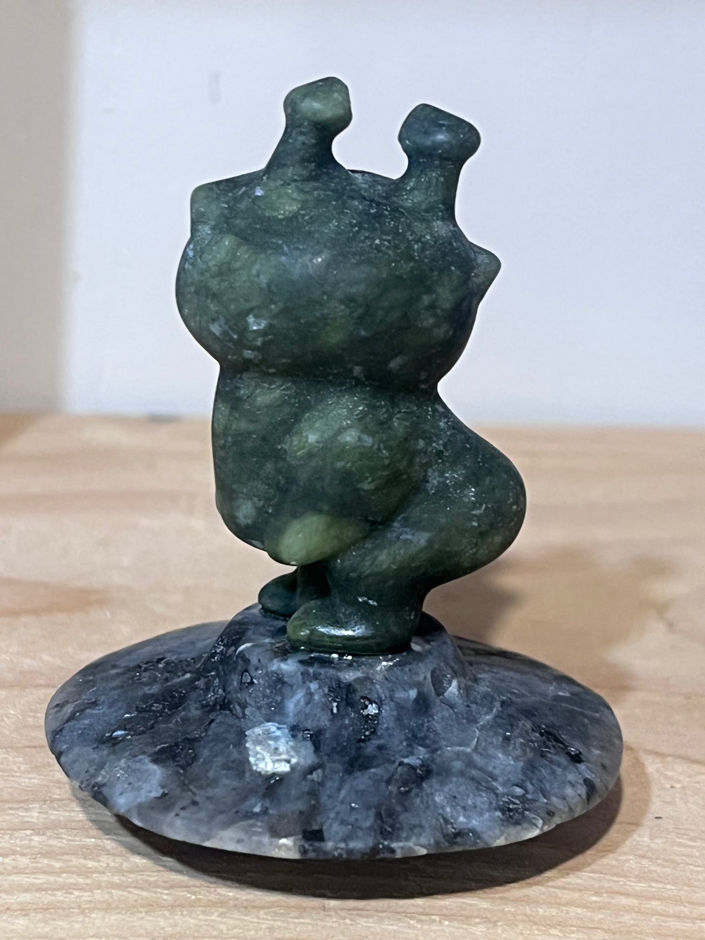 👽 Jade Alien on Larvikite Flying Saucer | Crystal Carving