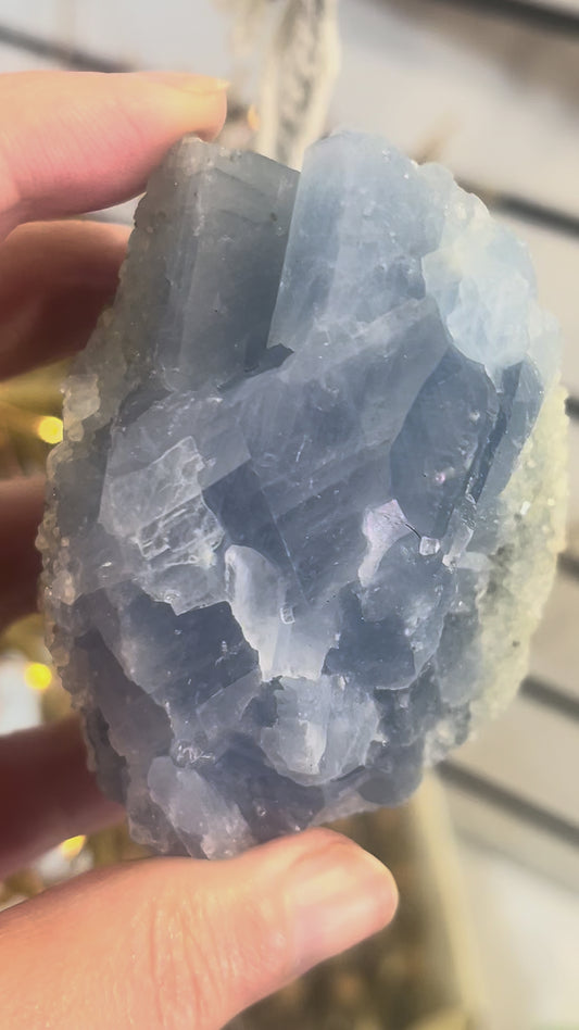 🩵 Celestite 200g | Calm • Peace • Communication